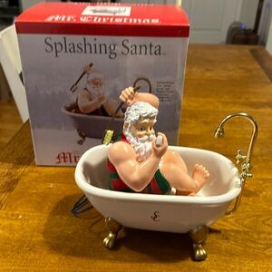 Mr. Christmas Splashing Santa